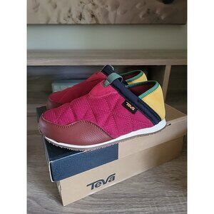 TEVA ReEmber Moc Slip-On Casual Shoes Red Brown Big Kids size US 12 - NEW